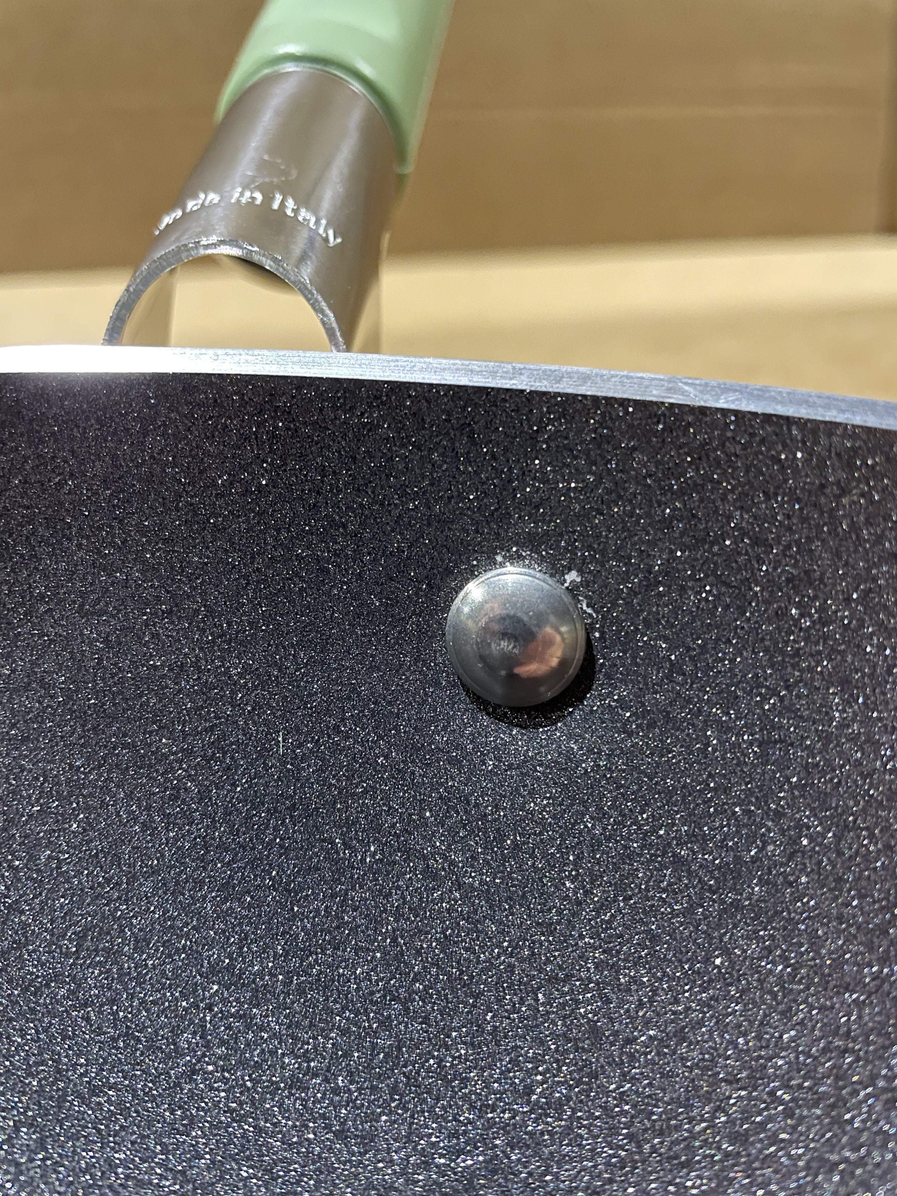 Outlet* - Wok 24cm antiaderente